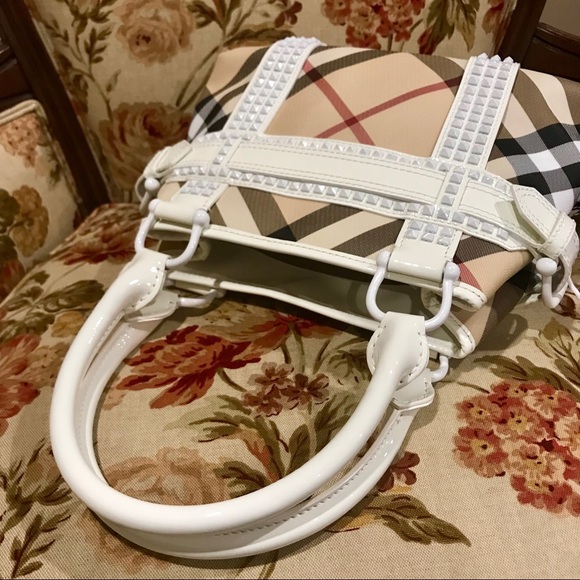 🔥SOLD🔥 EUC BURBERRY RACHEL BAG - Picture 5 of 9